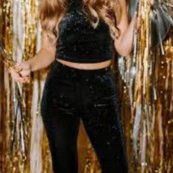 NWT Kittenish Velvet sparkle jumpsuit set size L - Picture 3 of 4